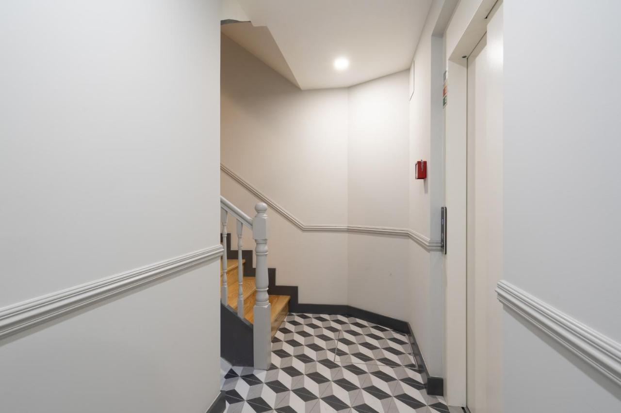 Host Wise - Enchanting Design Flat - Premium Location Porto Exterior foto